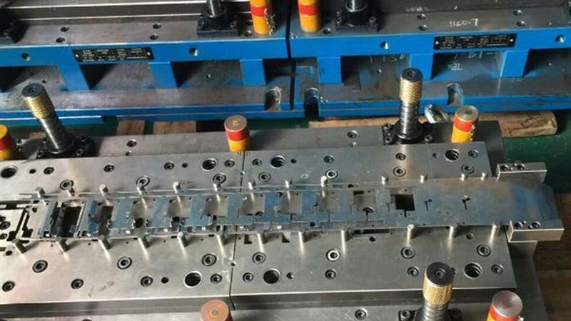 家电注塑模具：使用寿命的秘密与影响因素