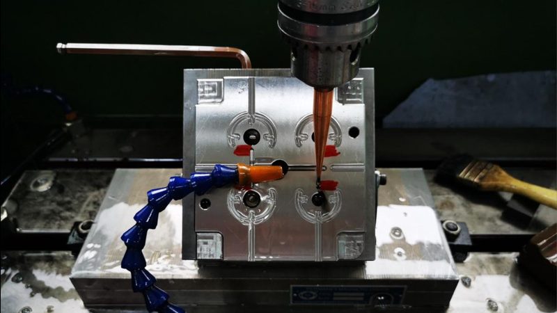 小型注塑模具加工，揭秘其精妙加工流程**